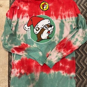 Buc-ee's Red and Green Tie-Dye Long Sleeve Tee